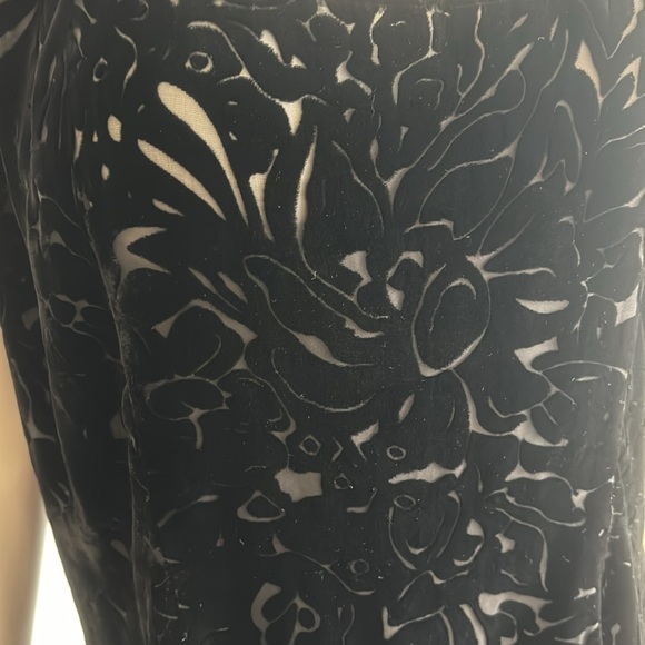 Putumayo extra large black sleeves top NWOT - Picture 2 of 5